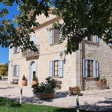 I Casali Di Colle Monte Vila San Giuliano di Puglia Exterior foto