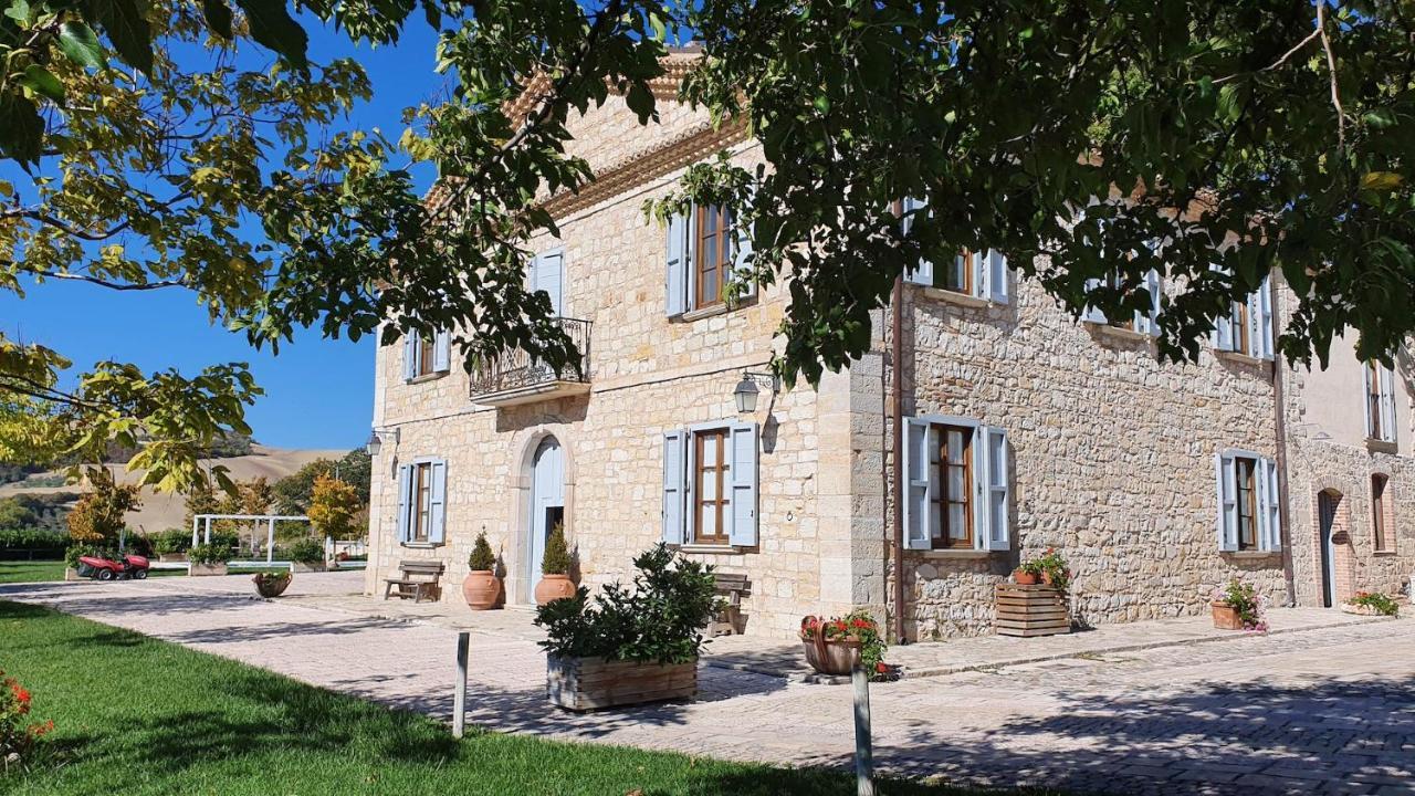 I Casali Di Colle Monte Vila San Giuliano di Puglia Exterior foto